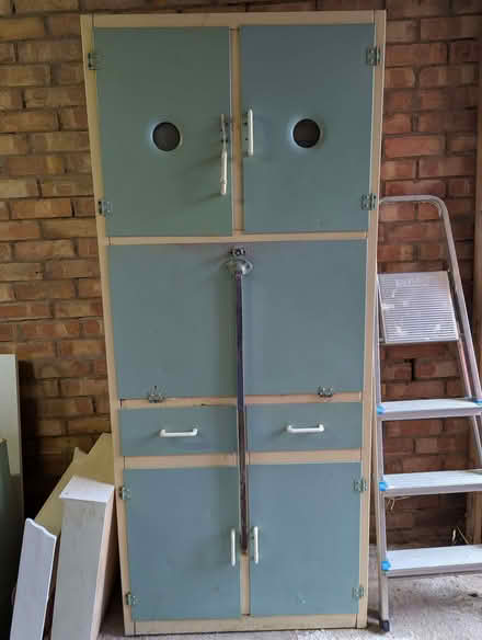 Photo of free Vintage green & cream kitchen cabinet (Woodloes Park CV34) #1