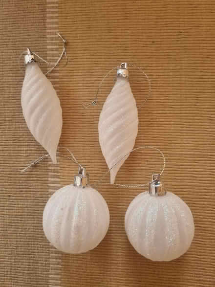 Photo of free 4 x Christmas Baubles (Enfield EN3) #1