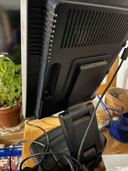 Photo of free Monitor - rotating screen (Leyland PR25) #2