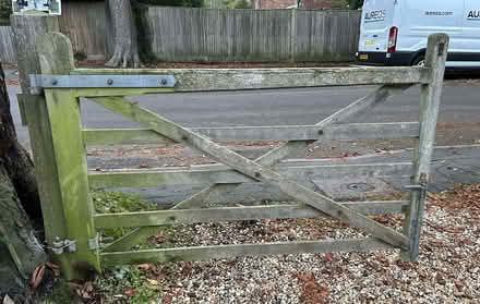 Photo of free Gate (The Folders Lane Estate RH15) #1