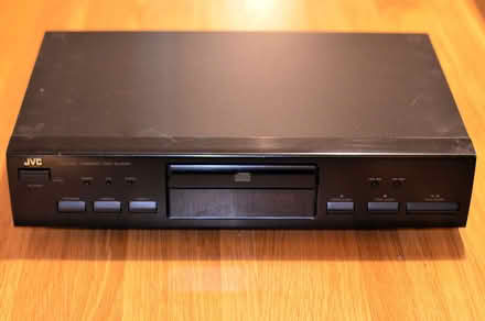 Photo of free JVC XL-V120 CD Player (Wells BA5) #1