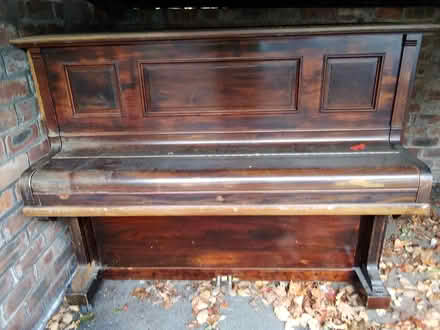 Photo of free Upright piano (Gorgie EH11) #2