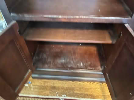 Photo of free Dark wood Shelf/cabinet (FFX/Centreville near Costco) #4