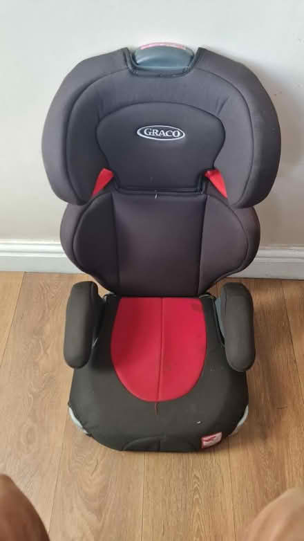 Photo of free Graco car seat (LL11) #1