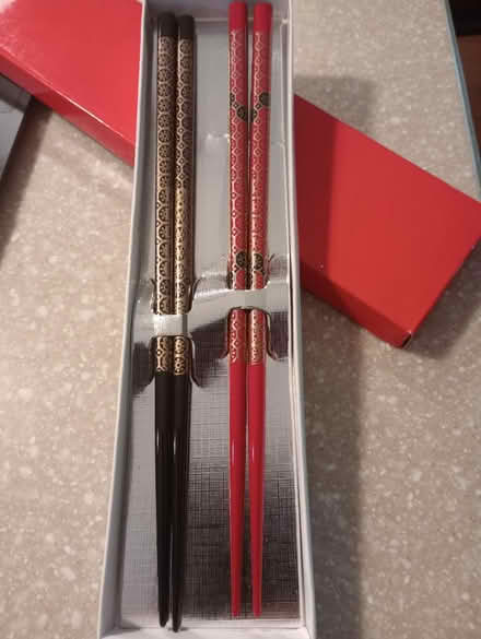 Photo of free chopsticks, pillow, womens vitamins (55th & Main) #1