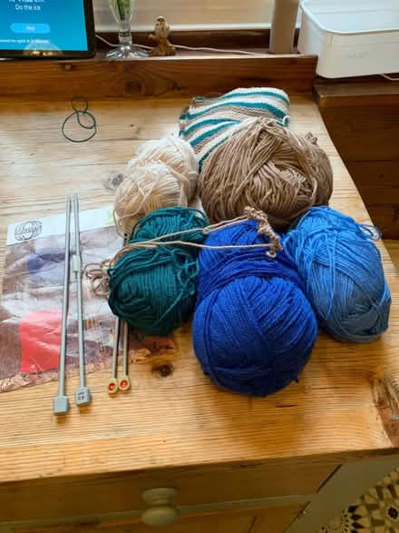 Photo of free Knitting needles and wool (Letchworth SG6) #1