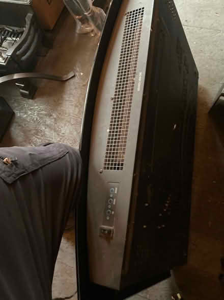 Photo of free Wall mounted electric fire (Wilmslow SK9) #2