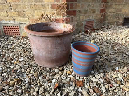 Photo of free Garden pots (Ox1 4ss) #2