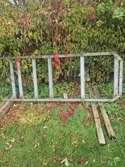 Photo of free Trailer chassis (SY11) #1