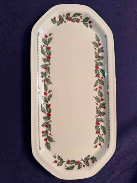 Photo of free Christmas Dinnerware (for 4) (just south of Baltimore Pike) #2