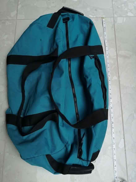 Photo of free Large canvas holdall (Barbourne WR1) #1