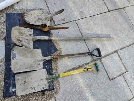 Photo of free Selection of garden tools (A96K4AX) #1