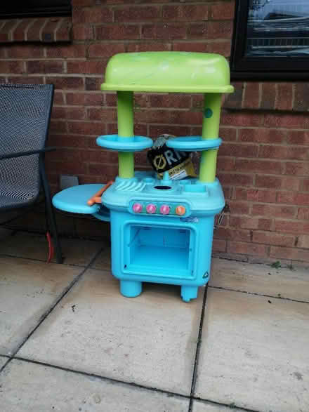 Photo of free Plastic play cooker (Cam GL11) #1