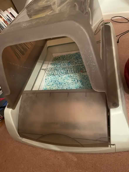 Photo of free Electric cat litter tray (Shotover OX3) #2
