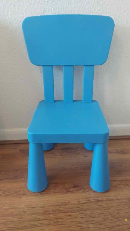 Photo of free Child's Chair (Rochester Me12xr) #1