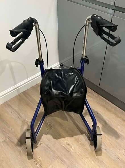 Photo of free 3 wheel walking rollator / walker (Mickleover, Derby, DE3) #4
