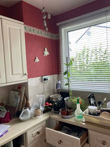 Photo of free Large Venetian blind (Greenhills, East Kilbride) #1