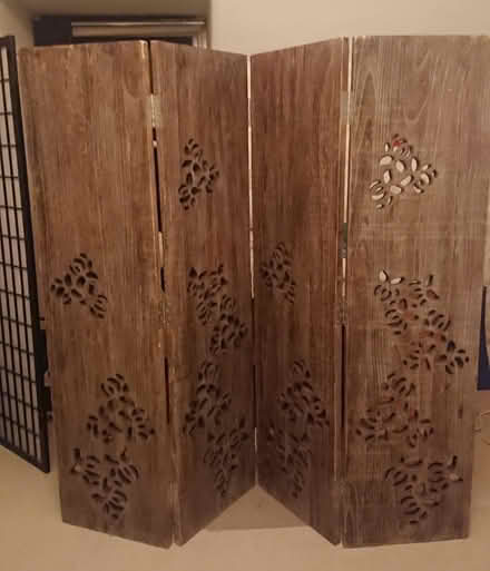 Photo of free Wooden screen - wooden, sturdy (Bruntsfield EH10) #1