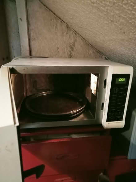 Photo of free Microwave/Convection Oven (CT15) #3