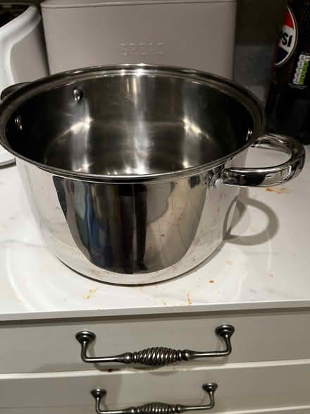 Photo of free Large pot no lid (Rose Hill OX4) #1