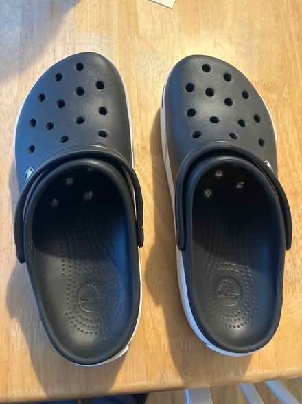 Photo of free Never worn pair of mens crocs (IP10) #1