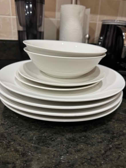 Photo of free White Crockery (Ampthill) #2