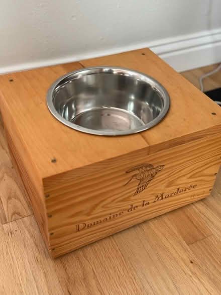 Photo of free Dog food/water bowl (Cherry Chase Sunnyvale) #2