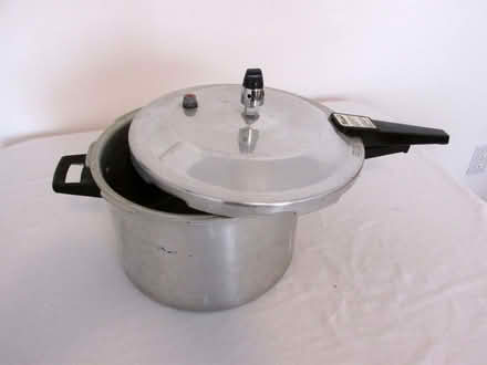Photo of free Pressure cooker (Ashby) #1