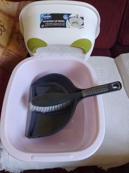 Photo of free Bowls dustpan and brush (ME16 off Buckland Hill) #1