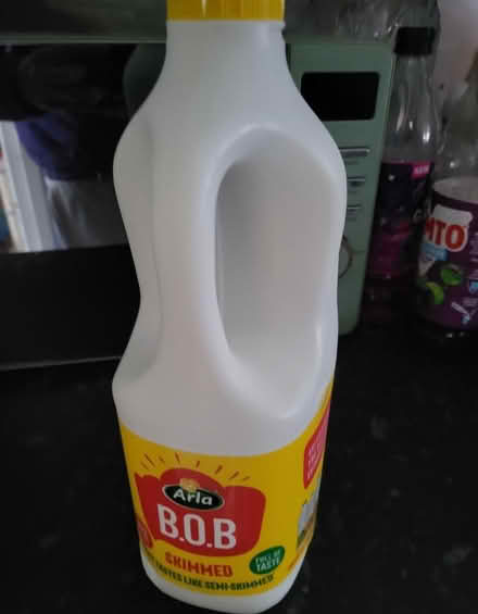 Photo of free Milk (Pr23uq Pr2 3uq) #1