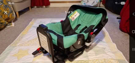 Photo of free Baby car seat (GL12) #1
