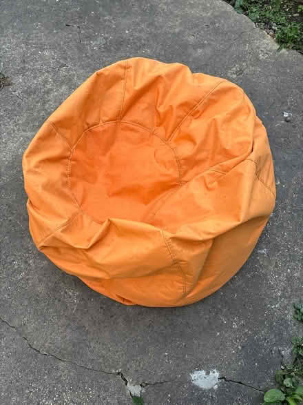 Photo of free Bean bag (Bexleyheath DA7) #1