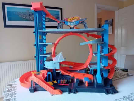 Photo of free Hot Wheels Ultimate Garage (Easthampstead RG12) #1