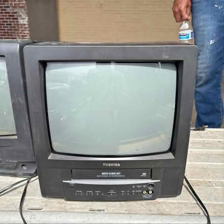 Photo of Tv Vcr Combo (Morristown, NJ Area) #2