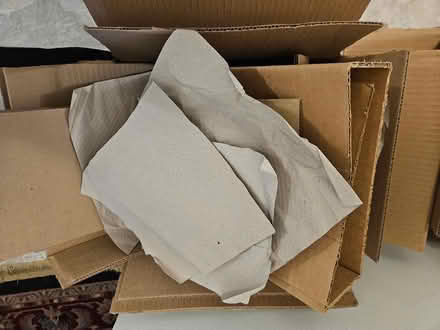 Photo of free Packing boxes - dishes (paisley and imperial) #2