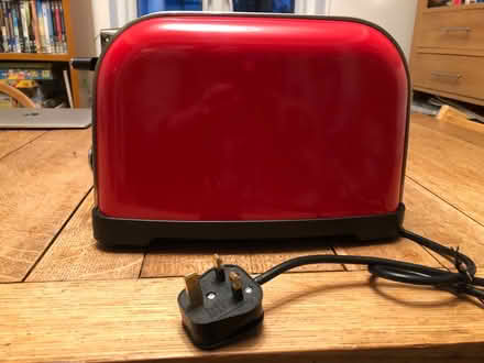 Photo of free Toaster (Aldrington BN3) #1