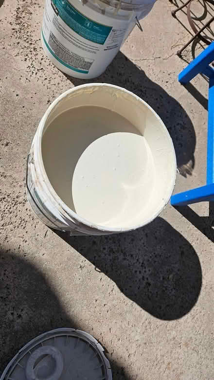 Photo of free Indoor paint (Cerbat cliffs golf course) #2