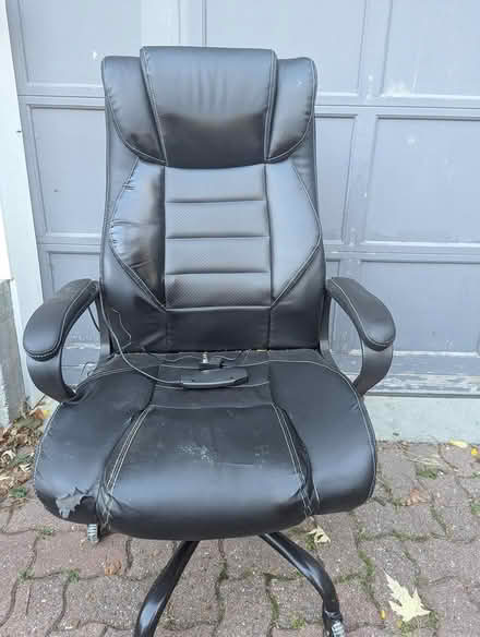 Photo of free Office Chair (Ottawa) #1