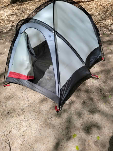 Photo of free Expedition tent (Montreal road and St Laurent) #3