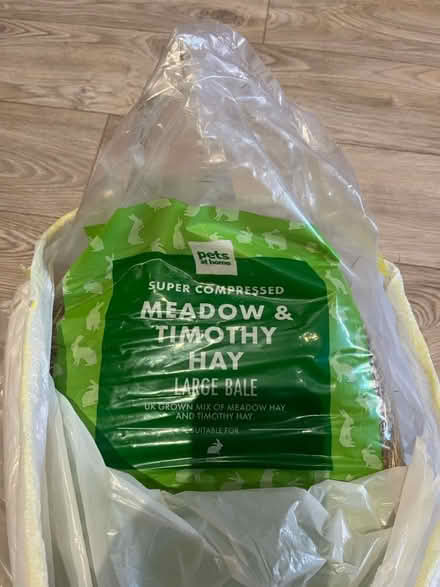 Photo of free Meadow hay (Cm120tb) #1