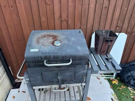 Photo of free Charcoal barbecue (SW15 Putney) #4