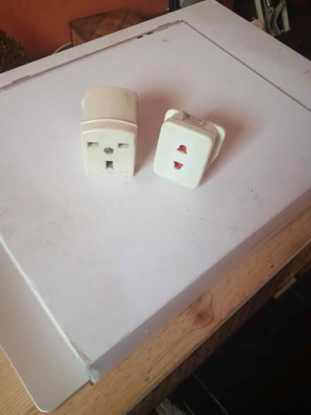 Photo of free Two plugs N& (Lower Holloway N7) #1