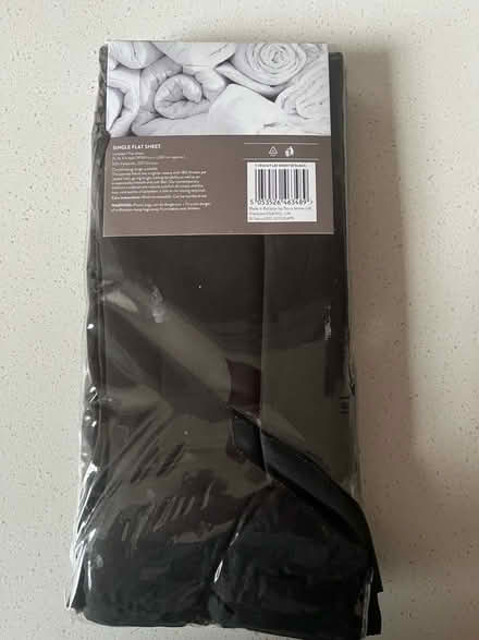 Photo of free Single black sheet (Lauriston EH3) #2