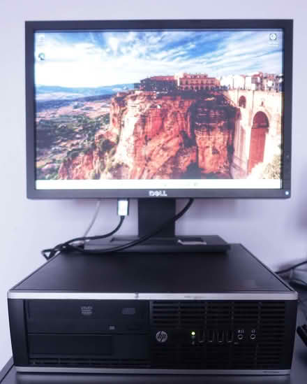 Photo of free HP Desktop Computer (Westmill SG5) #2