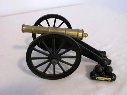 Photo of free Valley Forge souvenir cannon (Ashby) #1