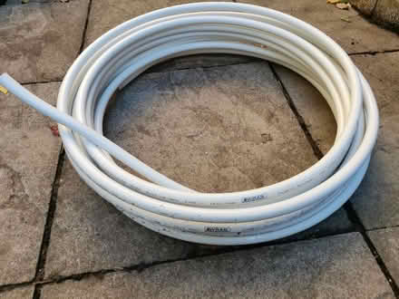 Photo of free Plastic multilayer pipe ~15m (Camberwell, SE5) #1