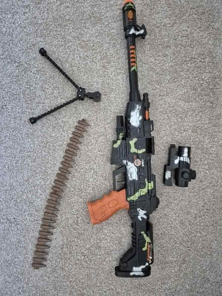 Photo of free Toy machine gun (Tytherington SK10) #1
