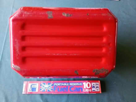 Photo of free 10 litre fuel can (Norcot RG30) #2