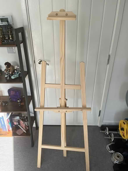 Photo of free Easel (NG2 Near Colwick) #1