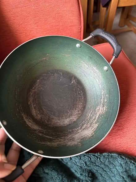 Photo of free Glass and pan (Drylaw EH4) #3
